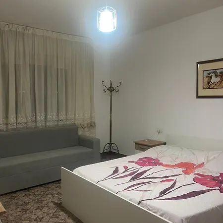 Casa Posta Vlorë